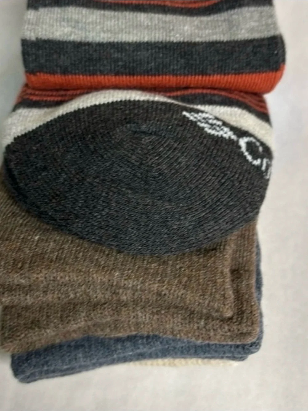 New Columbia Socks Men’s 4 Pair Multicolor Striped Crew Socks Activewear Casual
